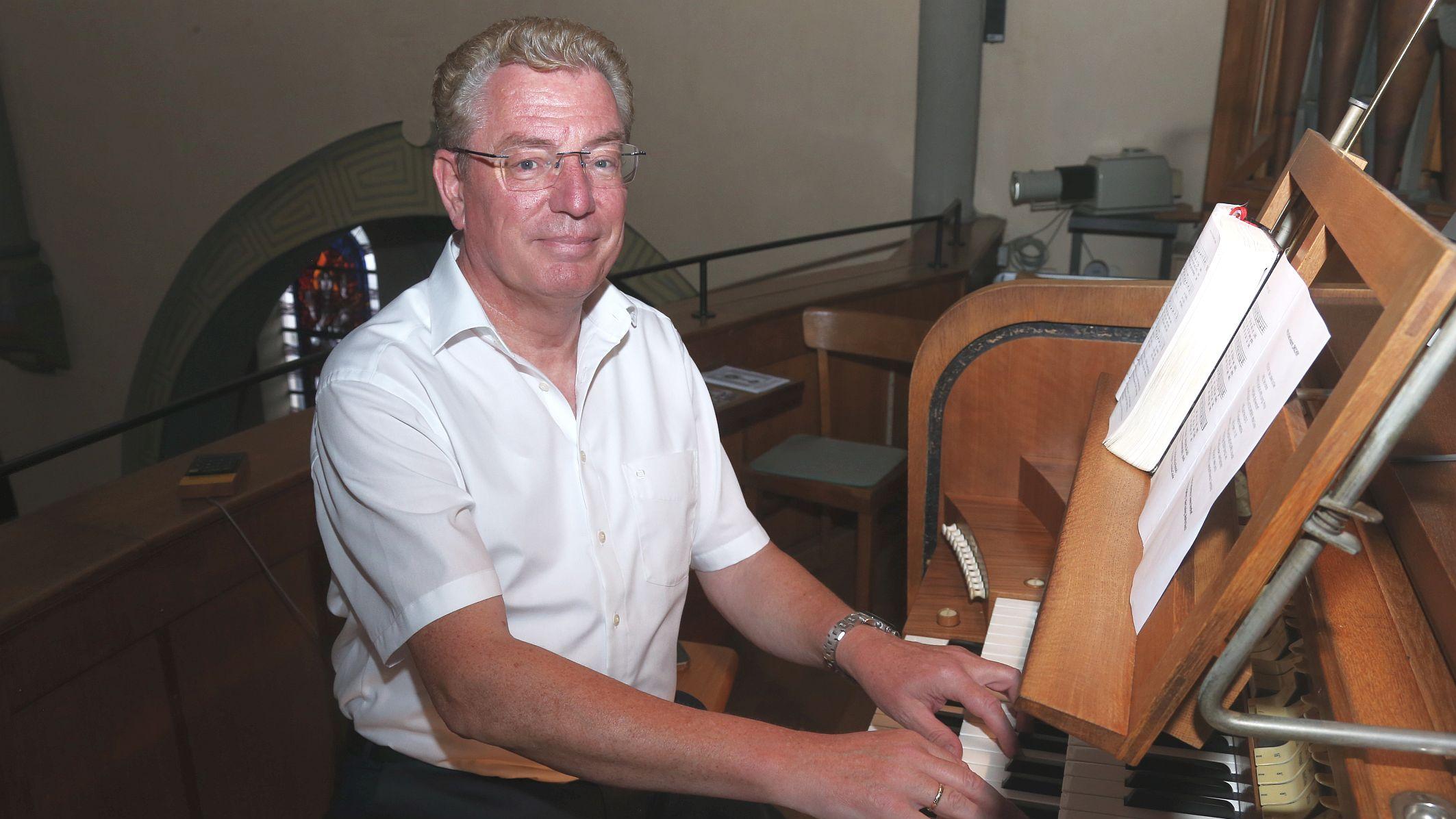 Begeisterte an der Orgel: Volker Kaufung, Kantor im Pastoralen Raum.