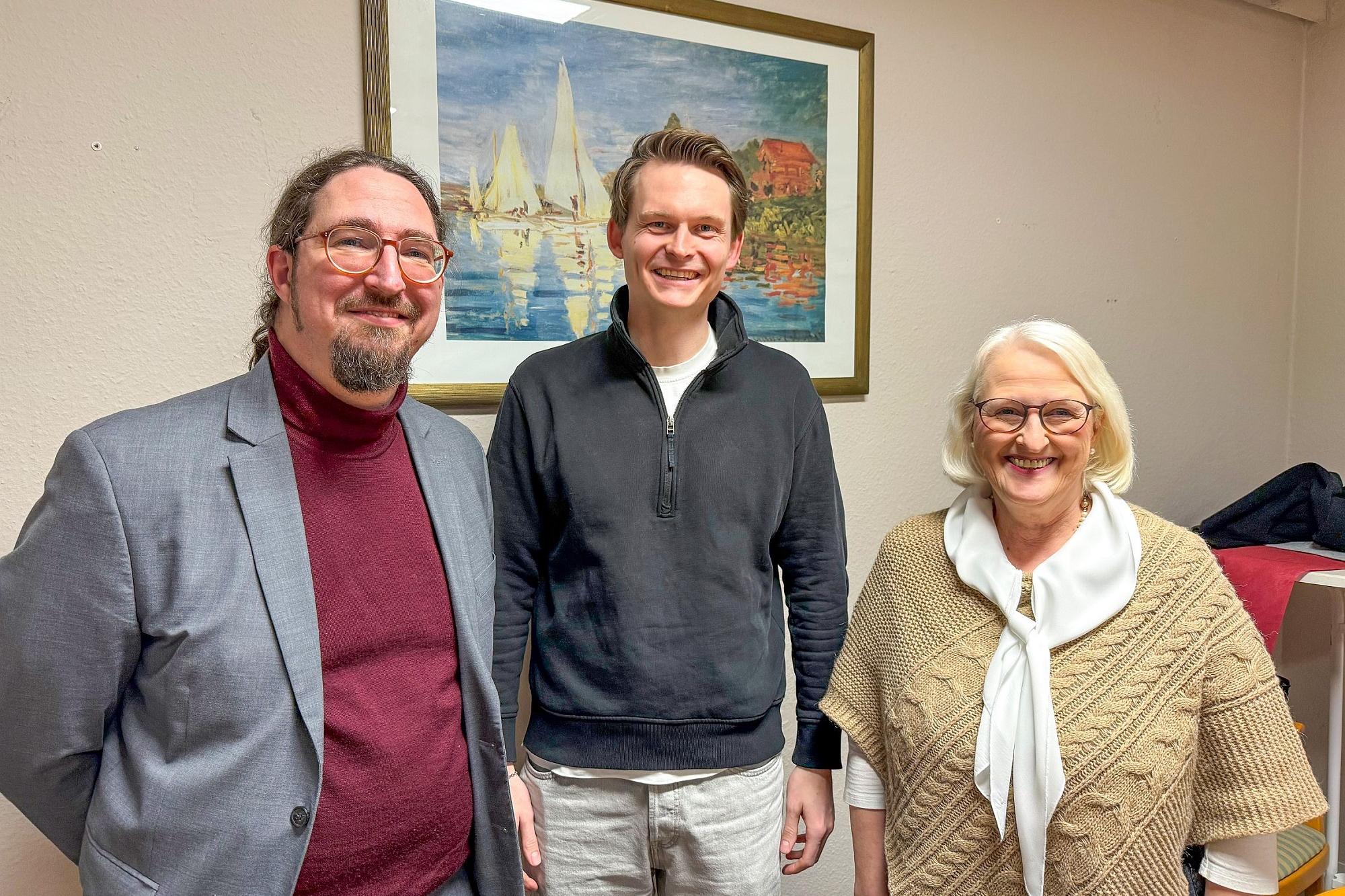 Mit Felix Hemmers (Mitte) hatten Prof. Dr. Samuel Acloque und Katharina Zey-Wortmann einen spannenden Gesprächspartner eingeladen.