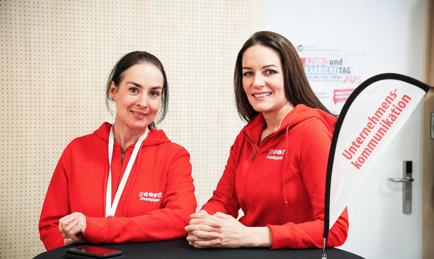 Alexandra Wilsdorff (links) und Christina Weiland teilen sich die Leitung des Bereichs Kommunikation.