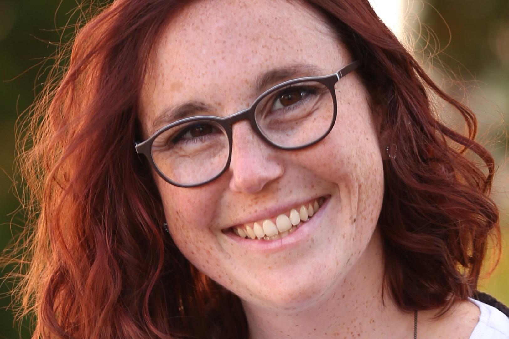 Luisa Maurer ist Pastoralreferentin im Pastoralen Raum Bad Kreuznach und Rundfunkbeauftragte (Saarländischer Rundfunk, Deutschlandradio).