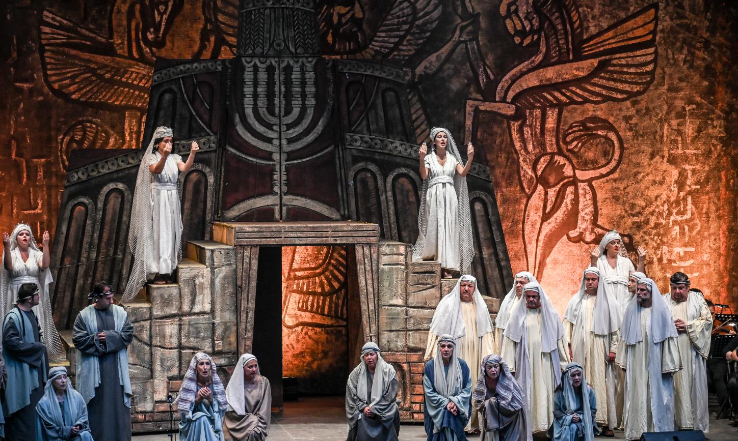 Szenenbild aus der Oper Nabucco