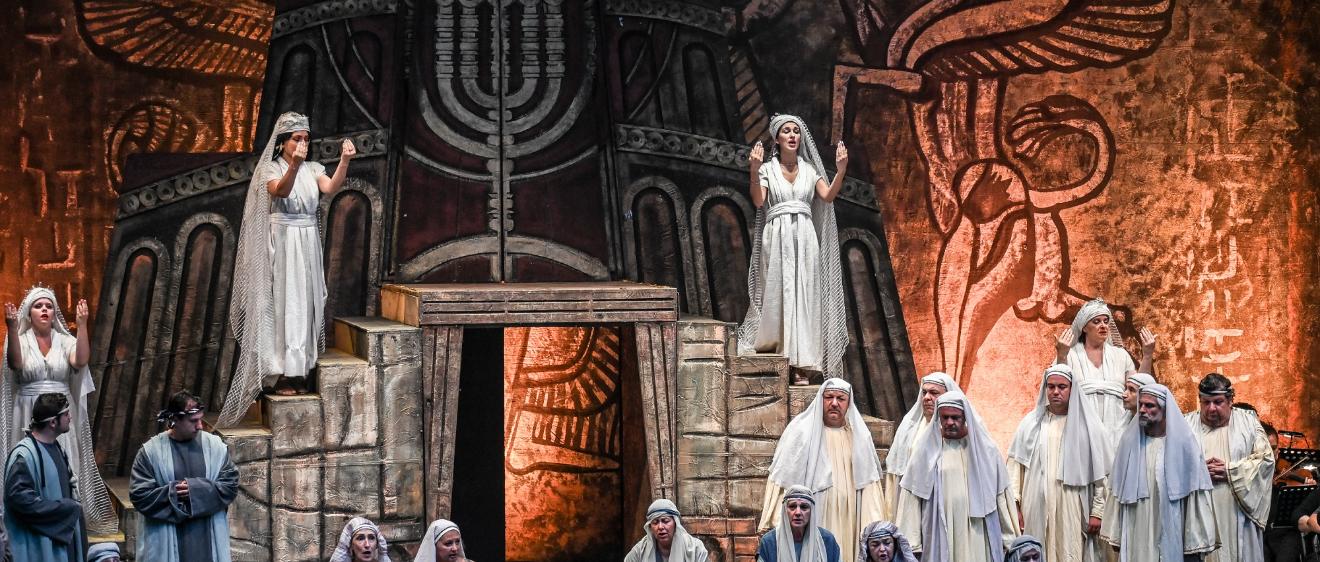 Szenenbild aus der Oper Nabucco