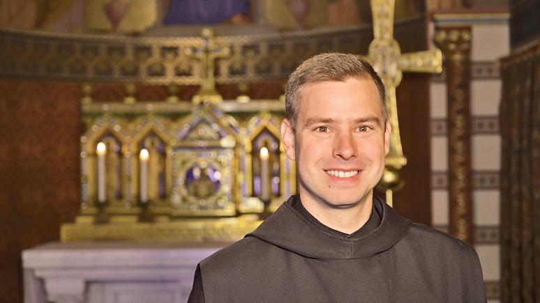 Pater Philipp Meyer OSB ist Benediktiner in der Abtei Maria Laach.