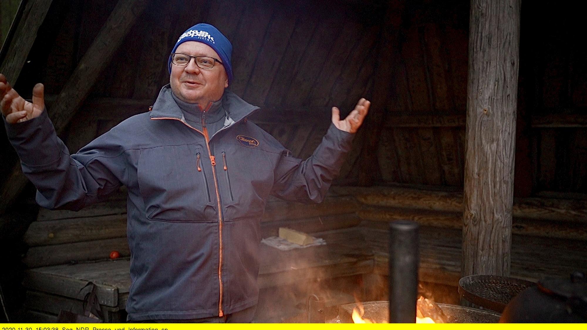Das Geheimnis der Finnen, 14. September, 13.15 Uhr 3sat Fischer Juha Aitta am Lagerfeuer.
