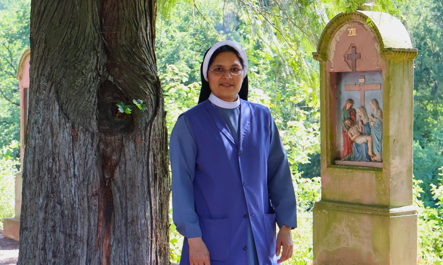 Schwester Mercy ist Oberin im Kloster Heilig Kreuz in Püttlingen.