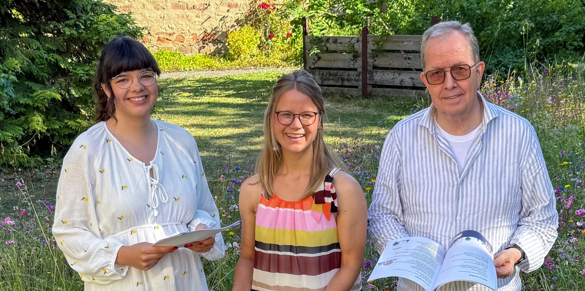 Sie gehören zum Caritas-Fluthilfeteam beim Caritas­verband für die  Diözese Trier: Susanne Willems, Judith Wörz-Becker und Joachim Schäferbarthold.