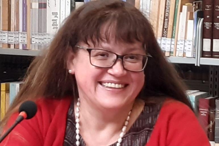 Portraitbild von Prof. Dr. Annemarie C. Mayer