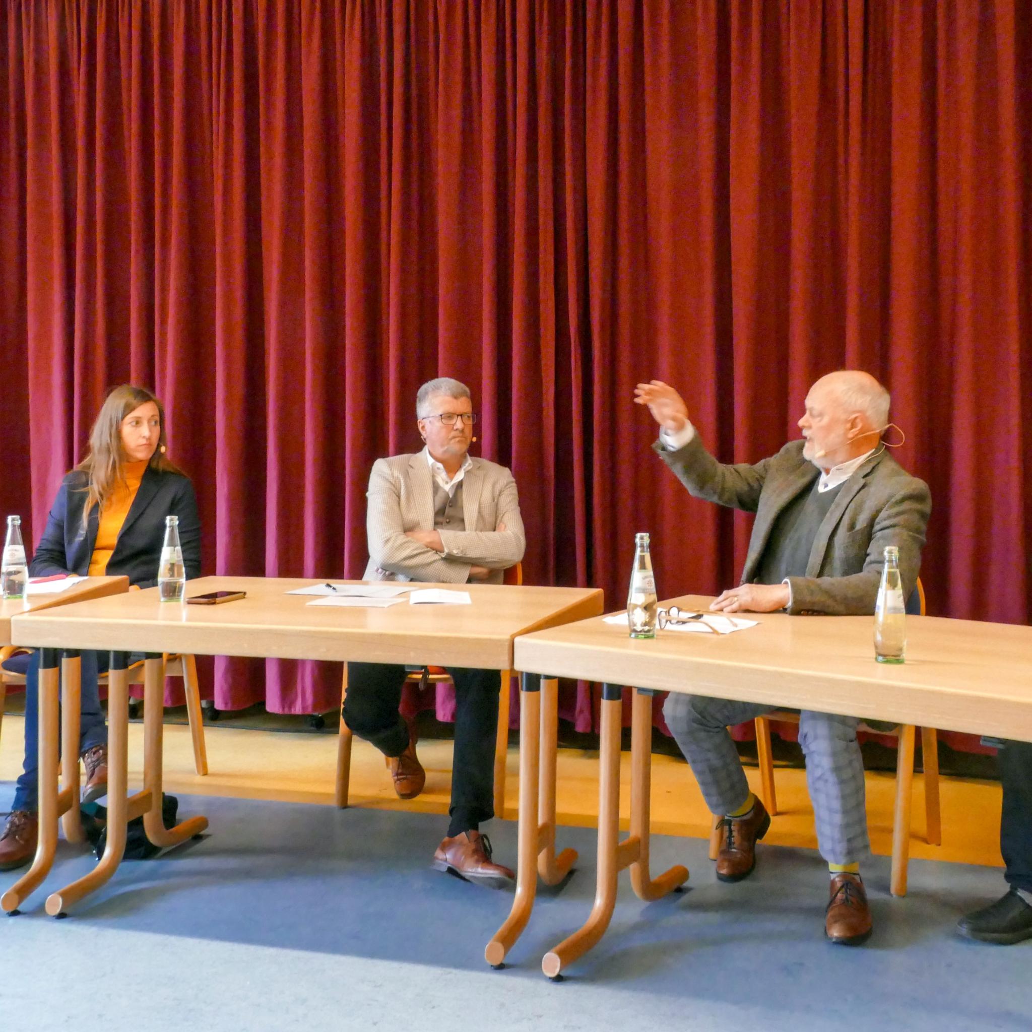 Nicht alle waren immer einer Meinung: Konrad Berg, Janine Fischer, Herbert Fandel, Marcel Hürtgen und Klaus Bender (von links).