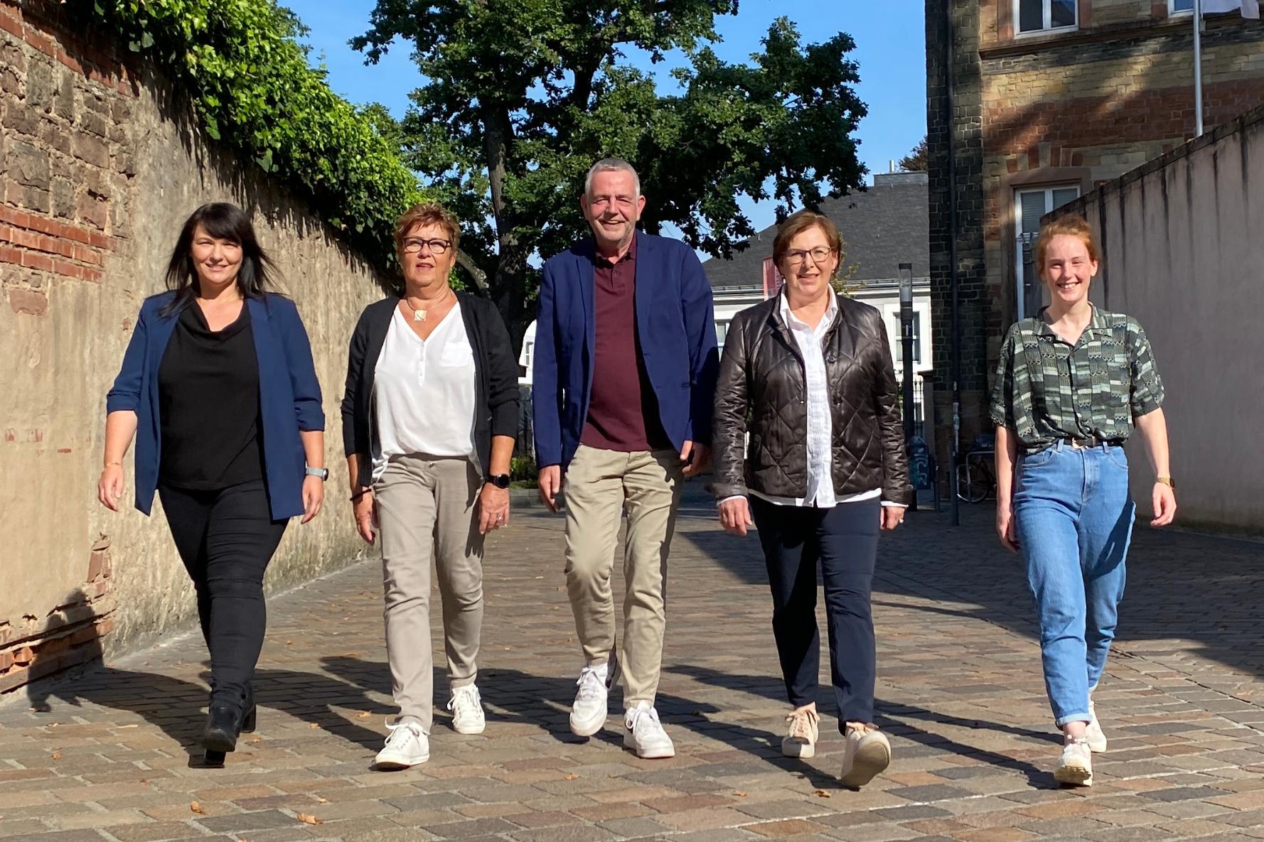 Das Team Engagement: Melanie Engelmann, Elke Müller, Dr. Thomas Fößel, Michaela Tholl und Marianna Barachino (von links).