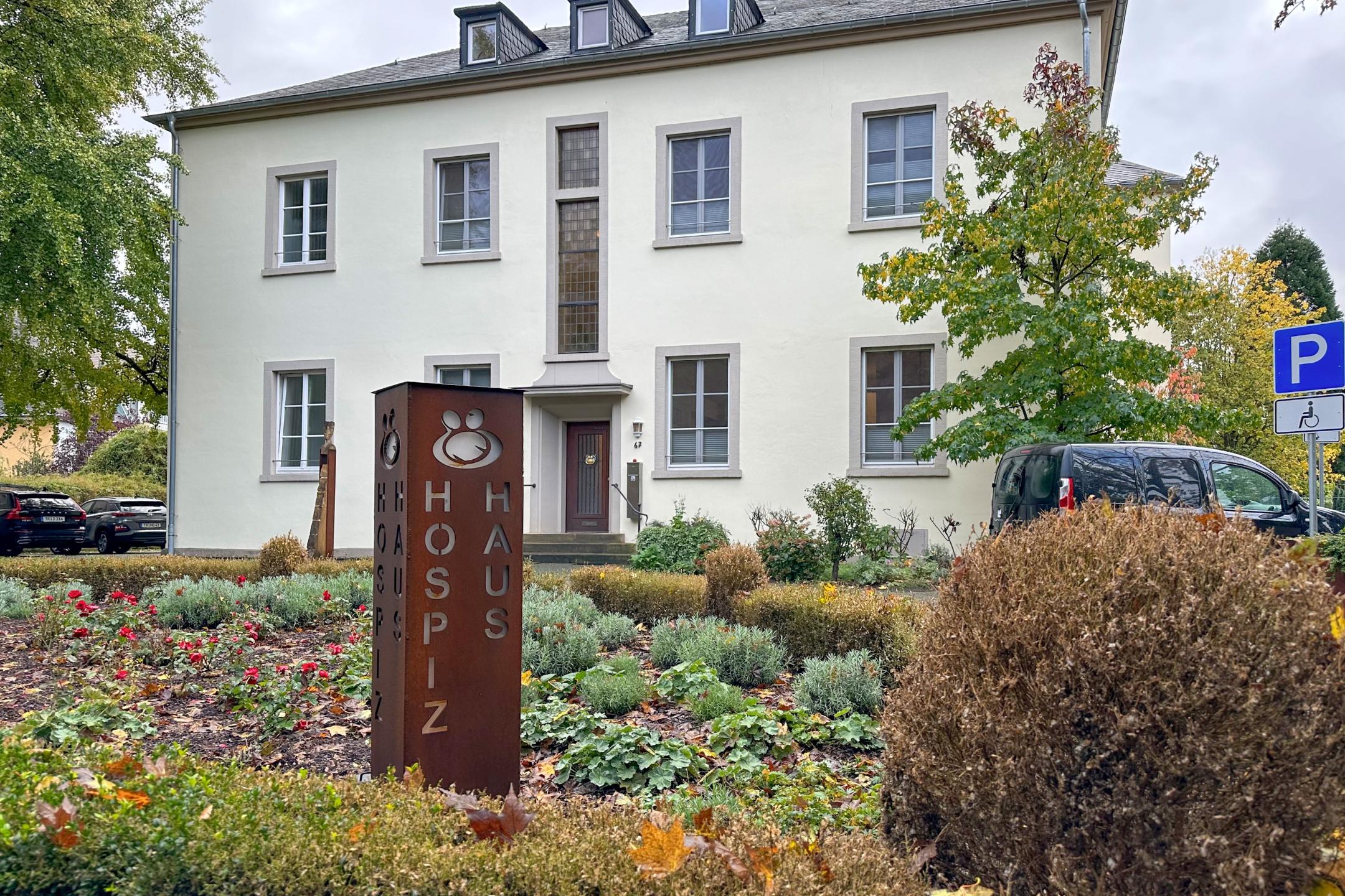 Der 1995 gegründete Hospizverein Trier hat seinen Sitz in der Ostallee.