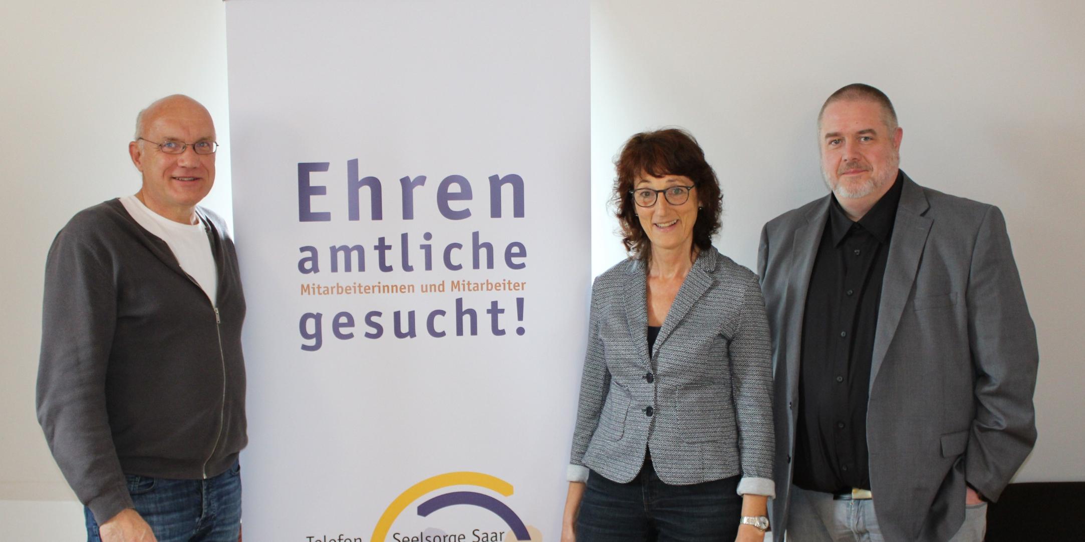 Pfarrer Volker Bier, Heidrun Mohren-Dörrenbächer sowie ihr Nachfolger als neuer katholischer Leiter, Christoph Fleck (von links). (c) Rieke Eulenstein/evks Pfarrer Volker Bier, Heidrun Mohren-Dörrenbächer sowie ihr Nachfolger als neuer katholischer Leiter, Christoph Fleck (von links).