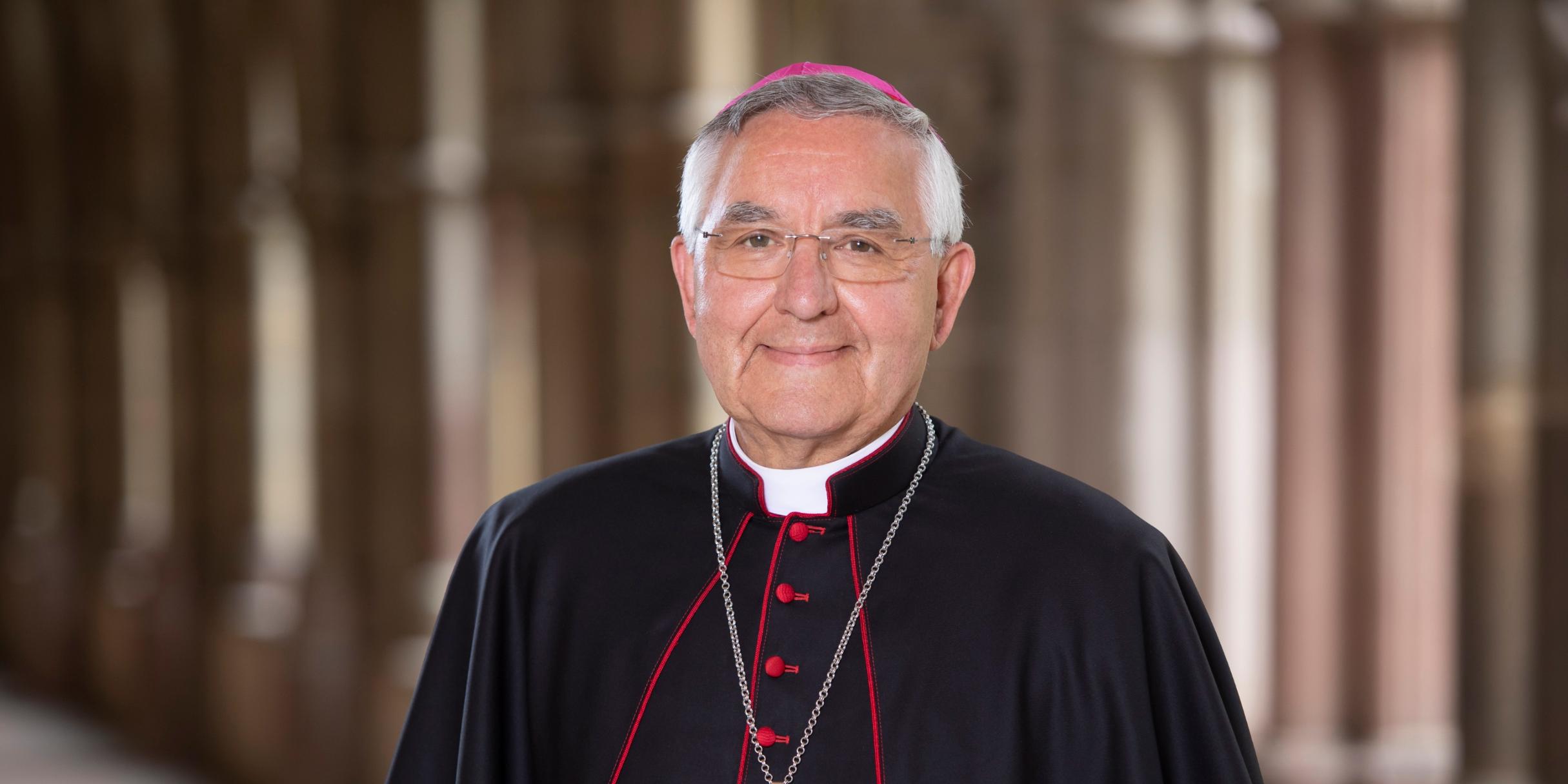 Geberts (Foto) Aufgaben als Bischofsvikar für den Visitationsbezirk Saarbrücken wird Generalvikar Dr. Ulrich Graf von Plettenberg übernehmen. (c) H. Thewalt/Bistum Trier Geberts (Foto) Aufgaben als Bischofsvikar für den Visitationsbezirk Saarbrücken wird Generalvikar Dr. Ulrich Graf von Plettenberg übernehmen.